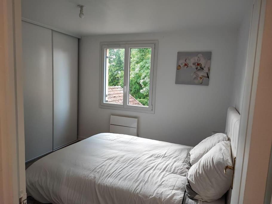 Charmant Appartement 2 Pieces Proche Disneyland Villeneuve-Saint-Denis Exteriér fotografie